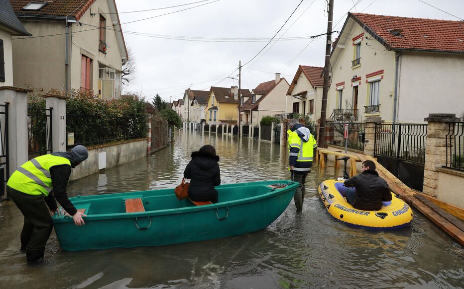 découvrez comment une assurance habitation peut vous protéger contre les catastrophes naturelles. protégez votre maison et vos biens avec des solutions adaptées à vos besoins, tout en bénéficiant de conseils d'experts pour mieux comprendre votre couverture.