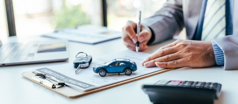 découvrez comment réaliser des économies sur votre assurance étudiante avec nos conseils pratiques et trouvez la meilleure couverture adaptée à vos besoins et à votre budget.