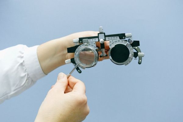 découvrez l'expertise en assurance : conseils professionnels, évaluation de sinistres et accompagnement sur mesure pour garantir votre tranquillité d'esprit et défendre vos intérêts.