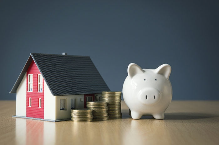 découvrez comment les crues fréquentes affectent votre assurance habitation et les mesures à prendre pour protéger votre logement contre les risques d'inondation.