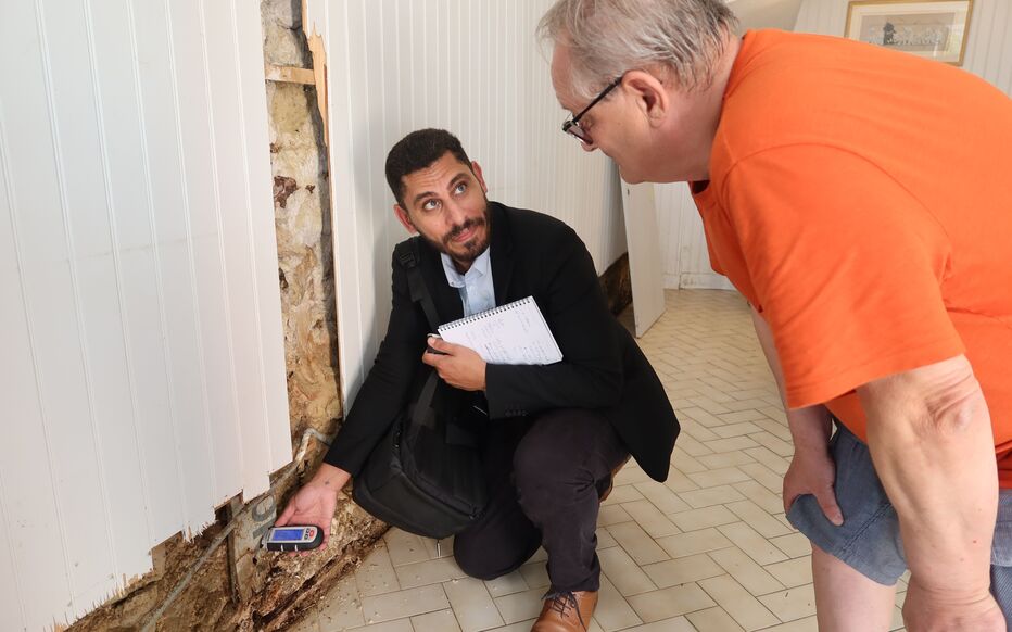 découvrez les défis des sinistrés face aux inondations et les mauvaises surprises rencontrées avec les assurances. conseils et informations pour mieux comprendre vos droits et démarches.